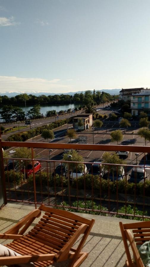 Appartamento Perco Riva Foscolo Grado Luaran gambar