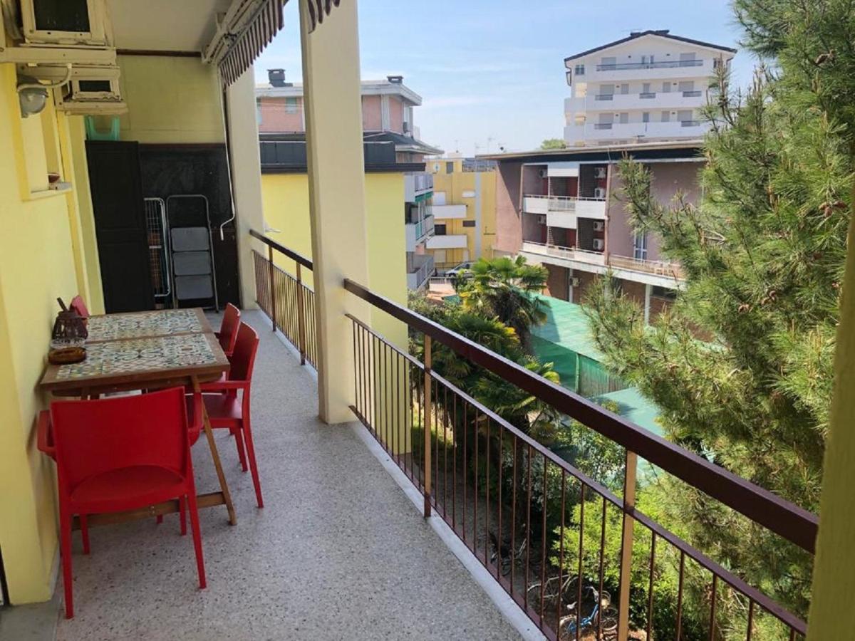Appartamento Perco Riva Foscolo Grado Luaran gambar