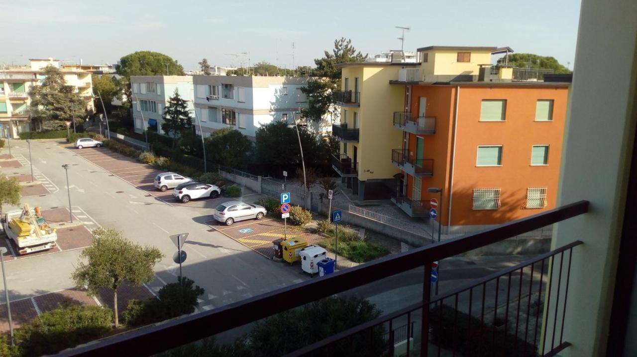 Appartamento Perco Riva Foscolo Grado Luaran gambar
